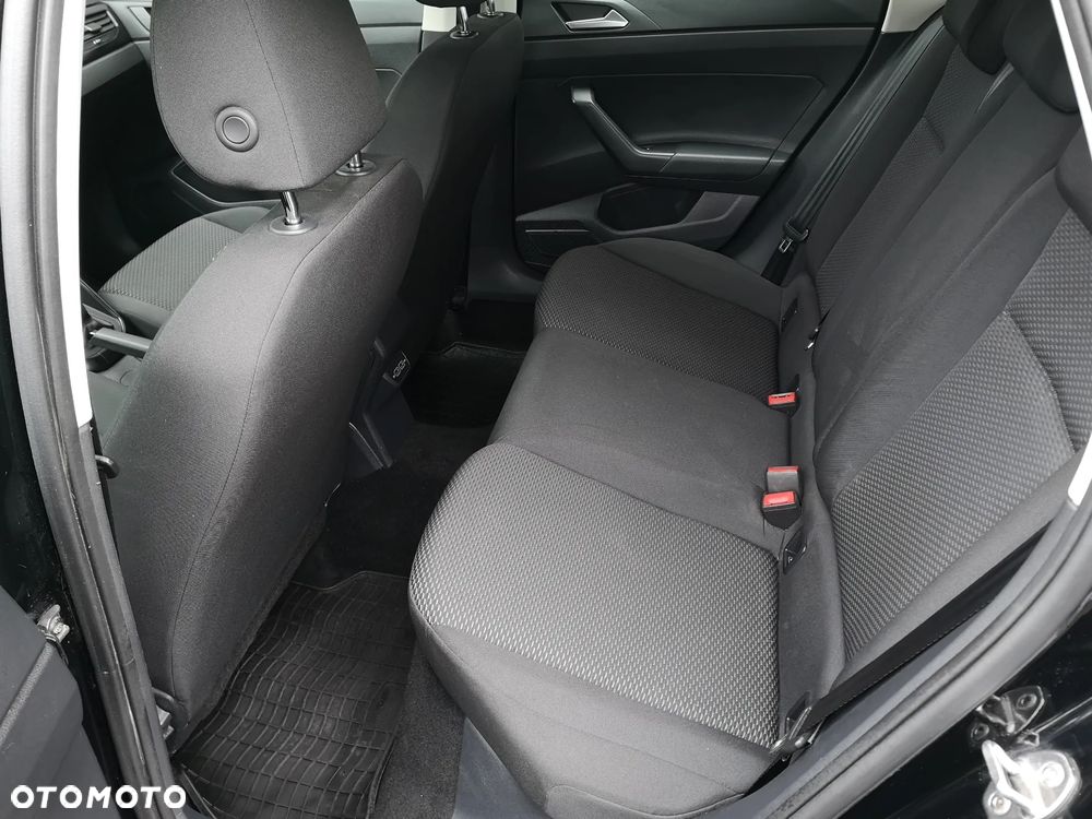 Volkswagen Polo 1.0 Trendline - 26
