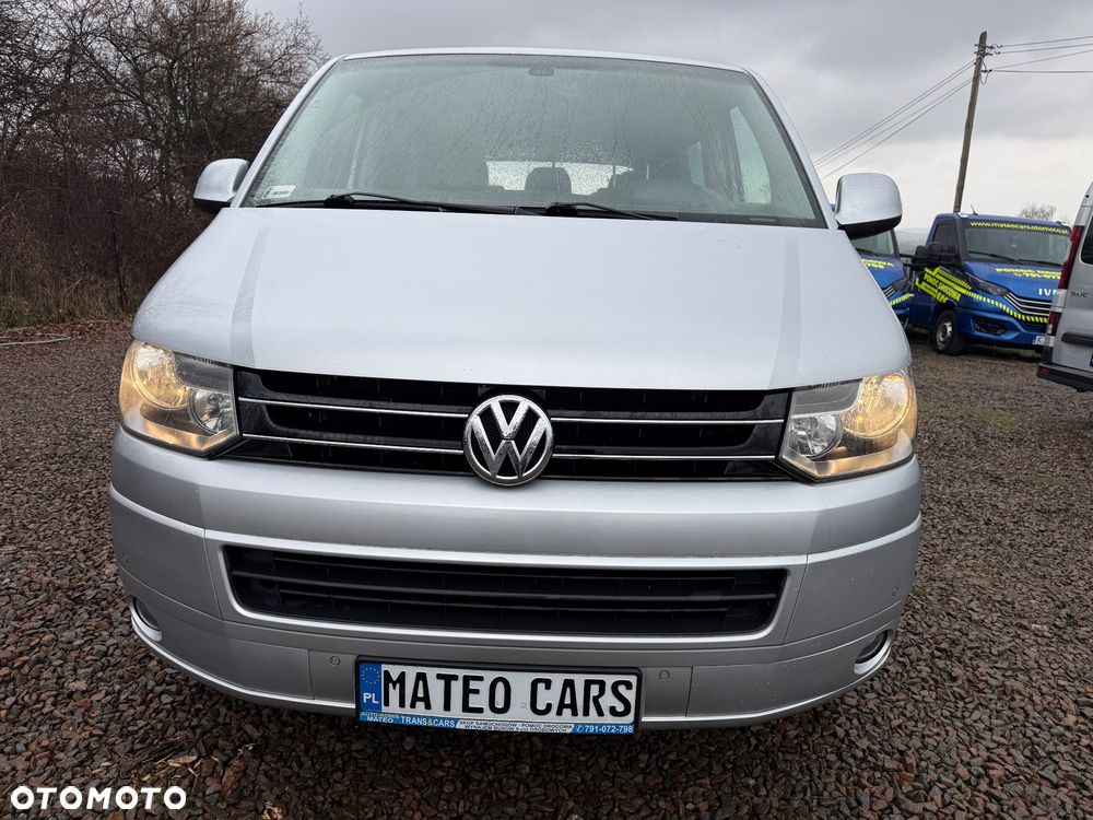 Volkswagen Caravelle - 20