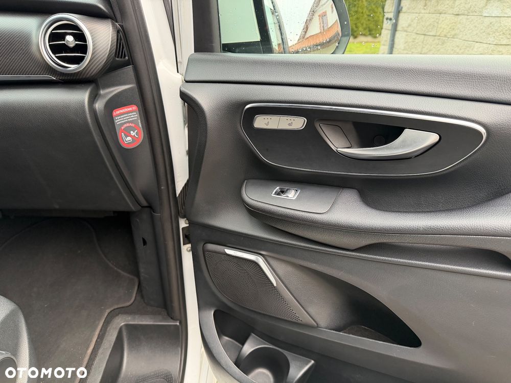 Mercedes-Benz Klasa V 250 (BlueTEC) d Avantgarde 7G-Tronic (d³ugi) - 15