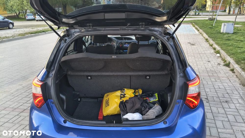 Toyota Yaris 1.5 Dynamic - 5