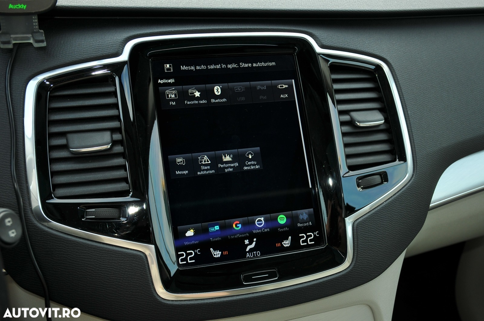 Volvo XC 90 - 21