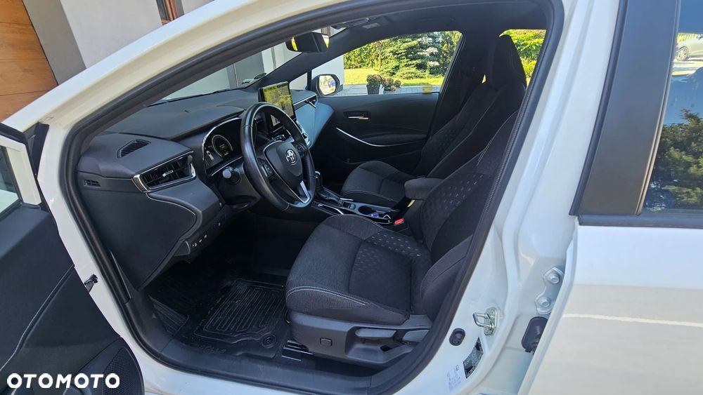 Toyota Corolla 1.8 Hybrid Comfort - 26