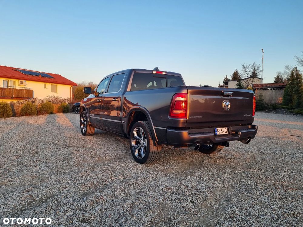 RAM 1500 5.7 Crew Cab Limited - 5