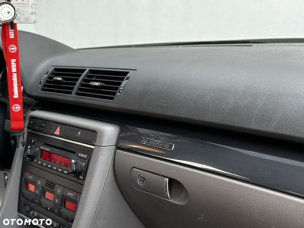 Audi A4 Avant 1.8T Quattro - 12