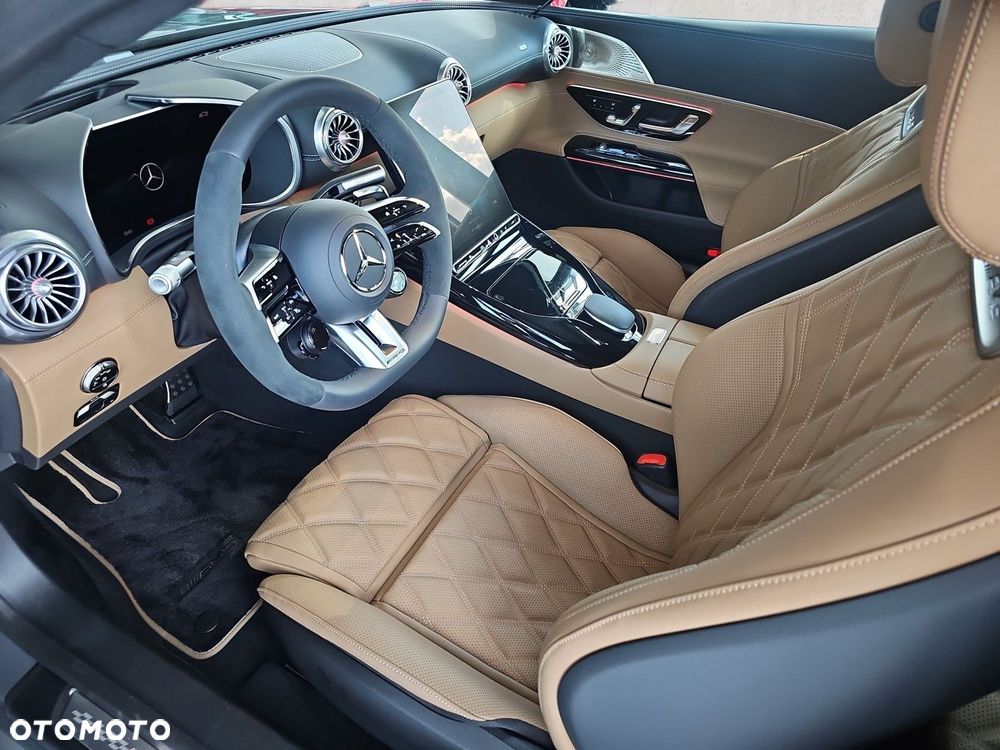 Mercedes-Benz AMG GT - 11