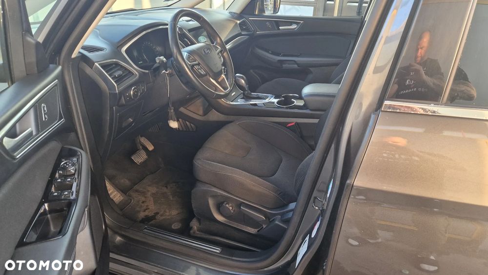 Ford S-Max 2.0 TDCi Titanium PowerShift - 9