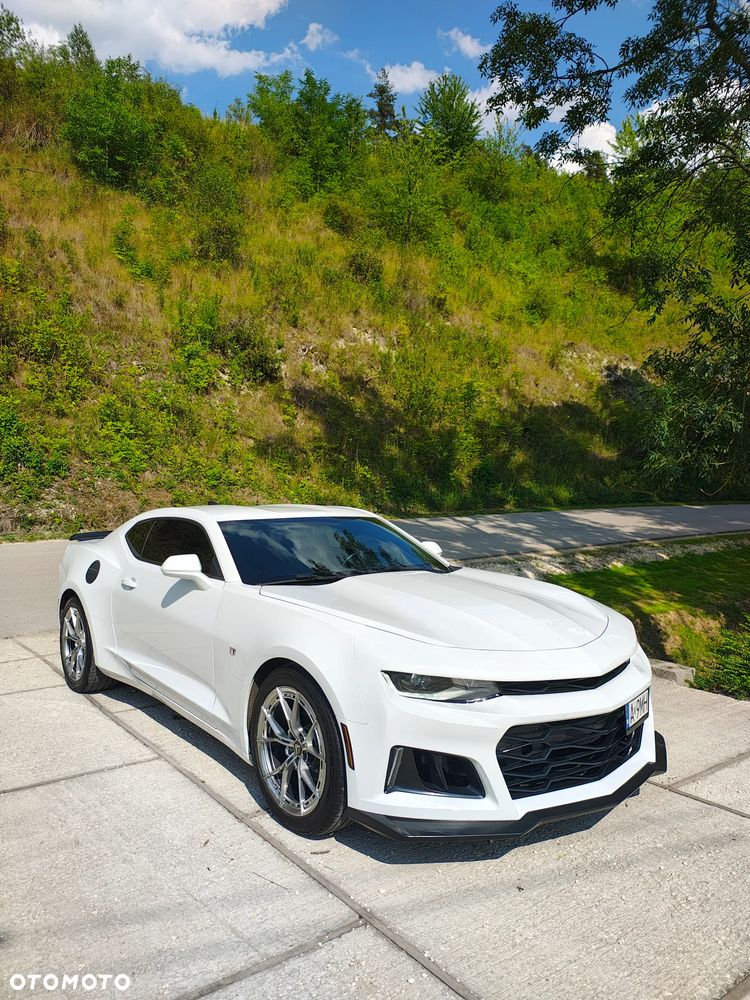 Chevrolet Camaro - 3