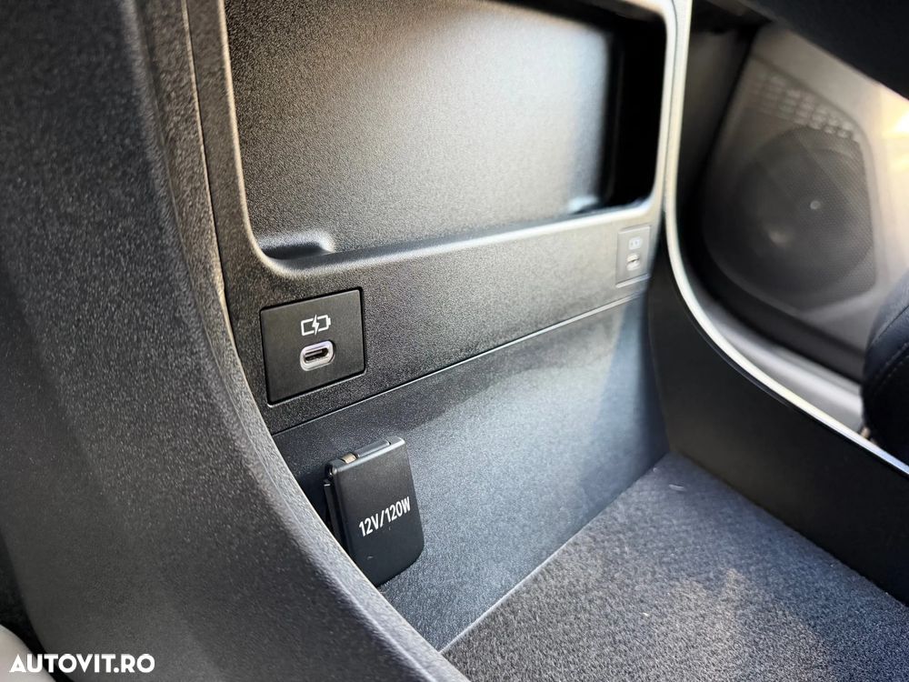 Toyota BZ4X 150 KW FWD (4x2) Luxury - 23