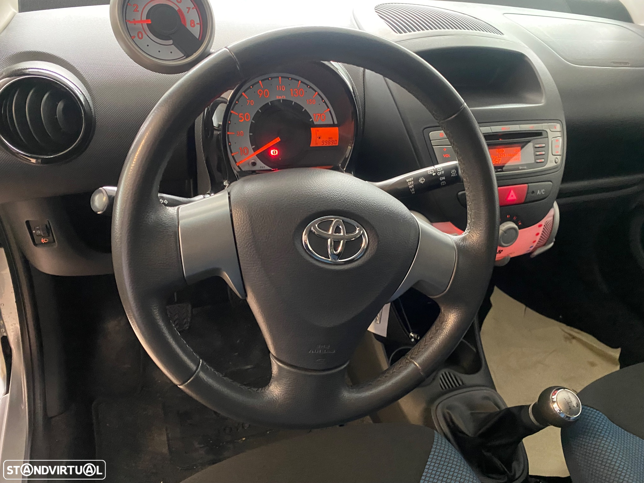 Toyota Aygo x-style - 11