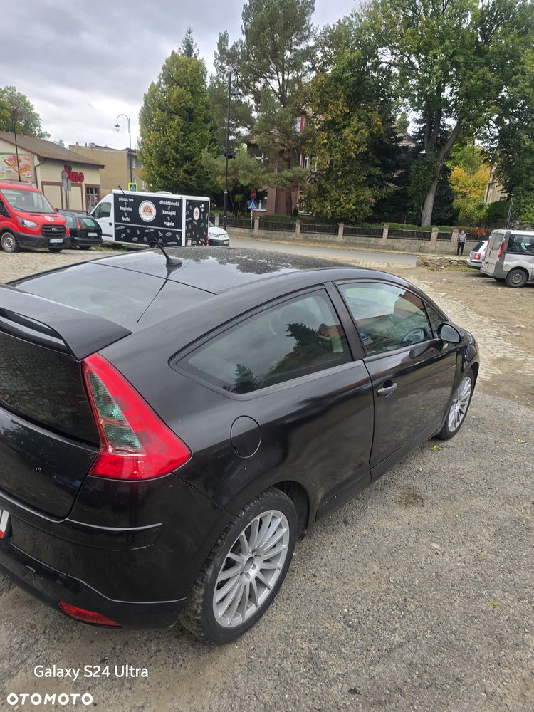 Citroën C4 Coupe 1.4 16V Advance - 4