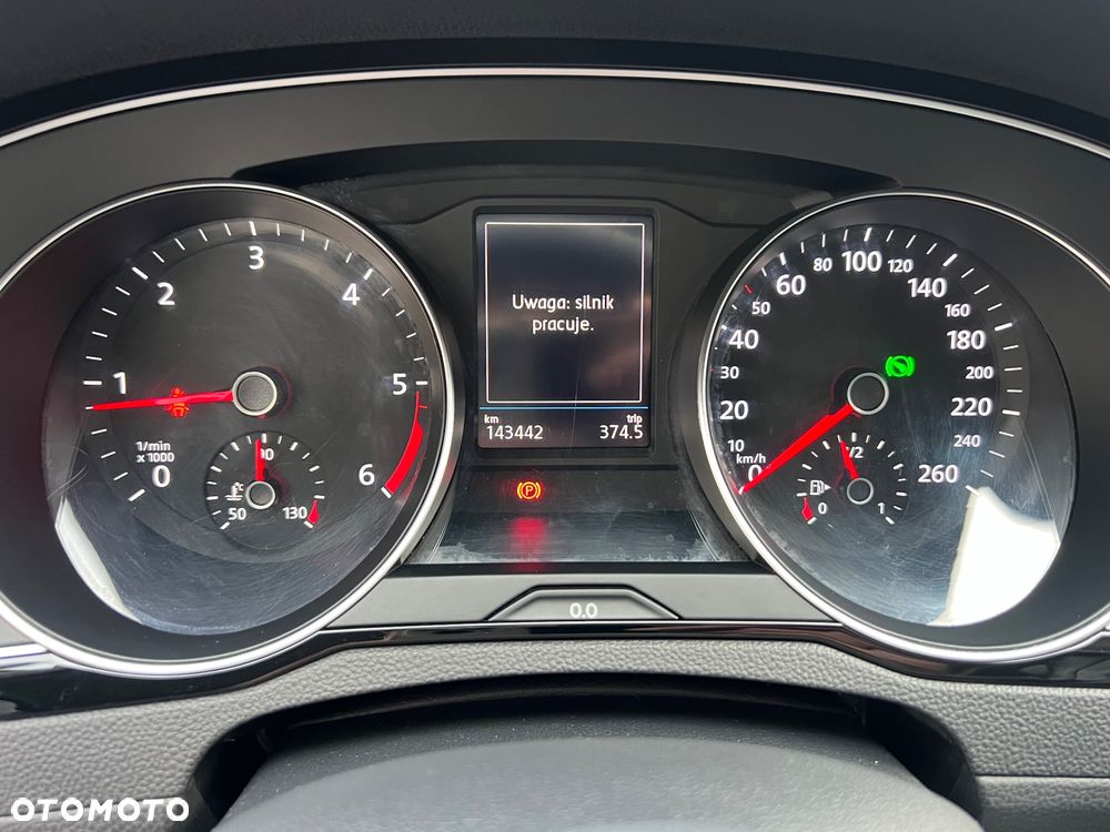 Volkswagen Passat ver-2-0-tdi-business-dsg - 16