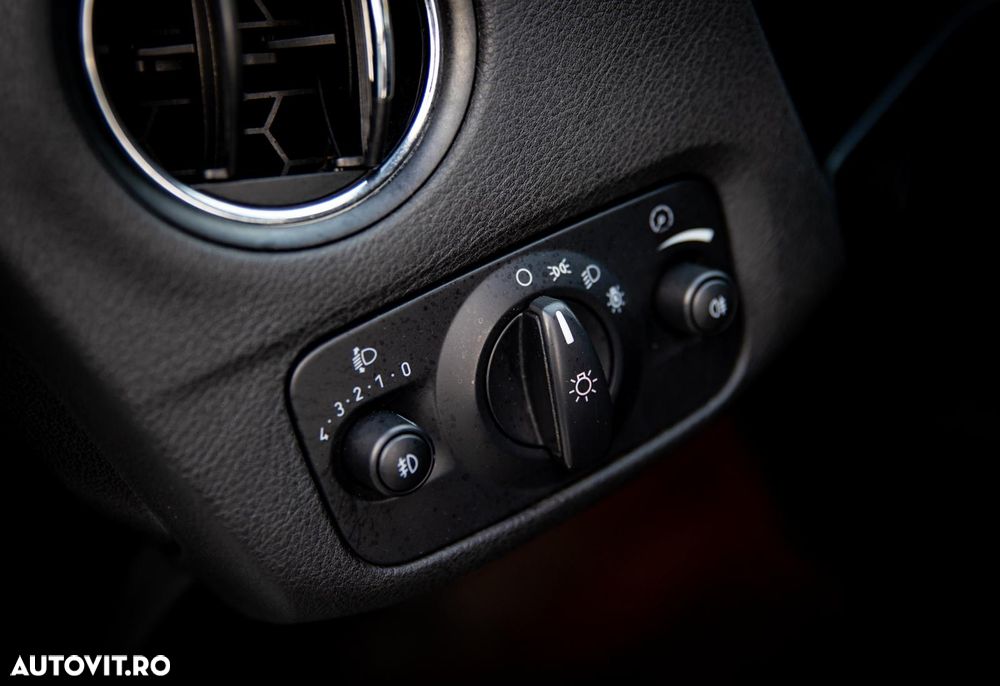 Ford Mondeo 1.8 TDCi Trend - 17