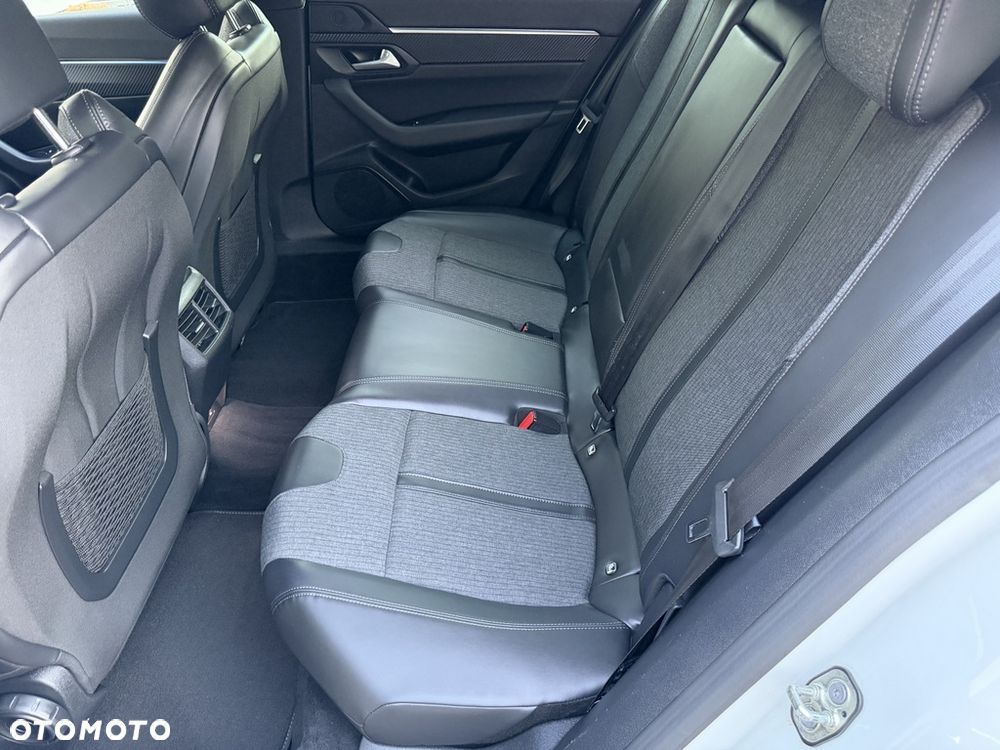Peugeot 508 1.5 BlueHDi Allure S&S EAT8 - 34
