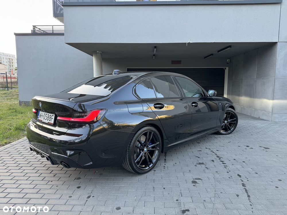 BMW Seria 3 318d M Sport - 8