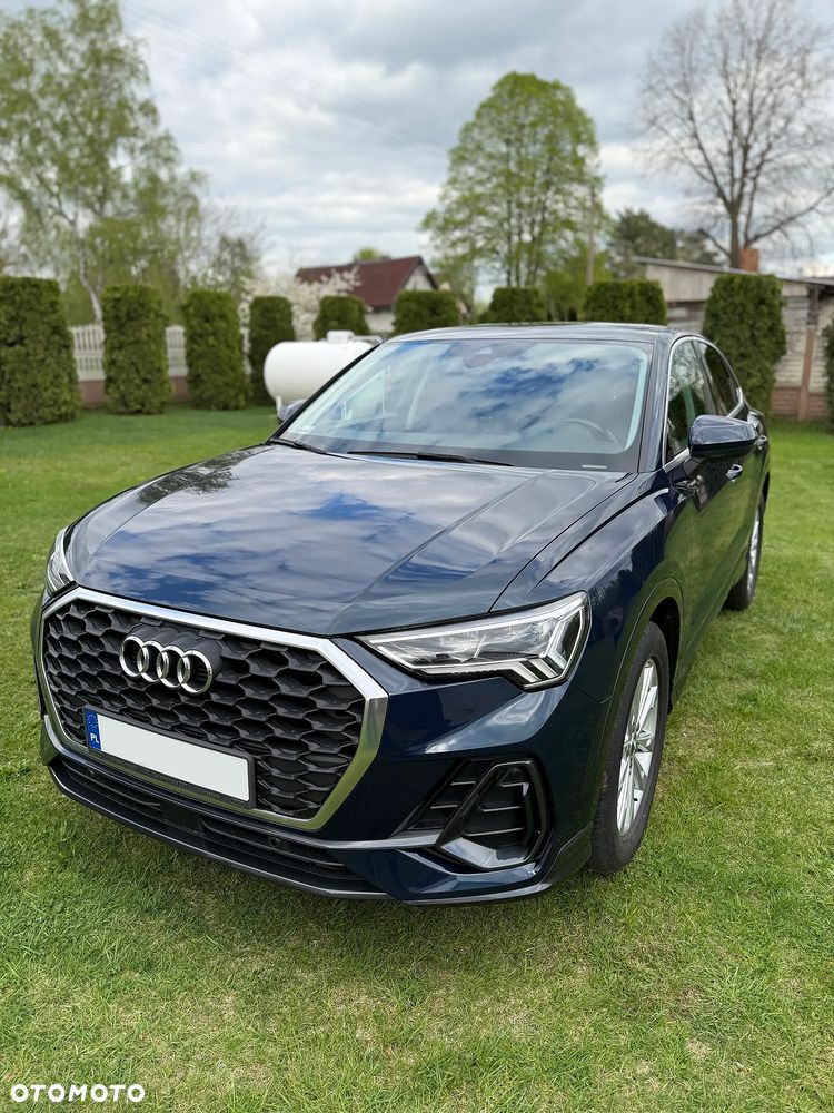 Audi Q3 Sportback - 4