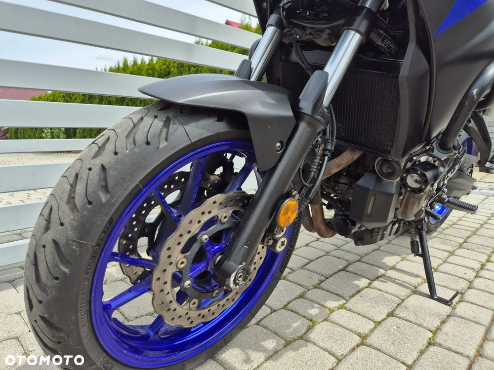 Yamaha MT - 7