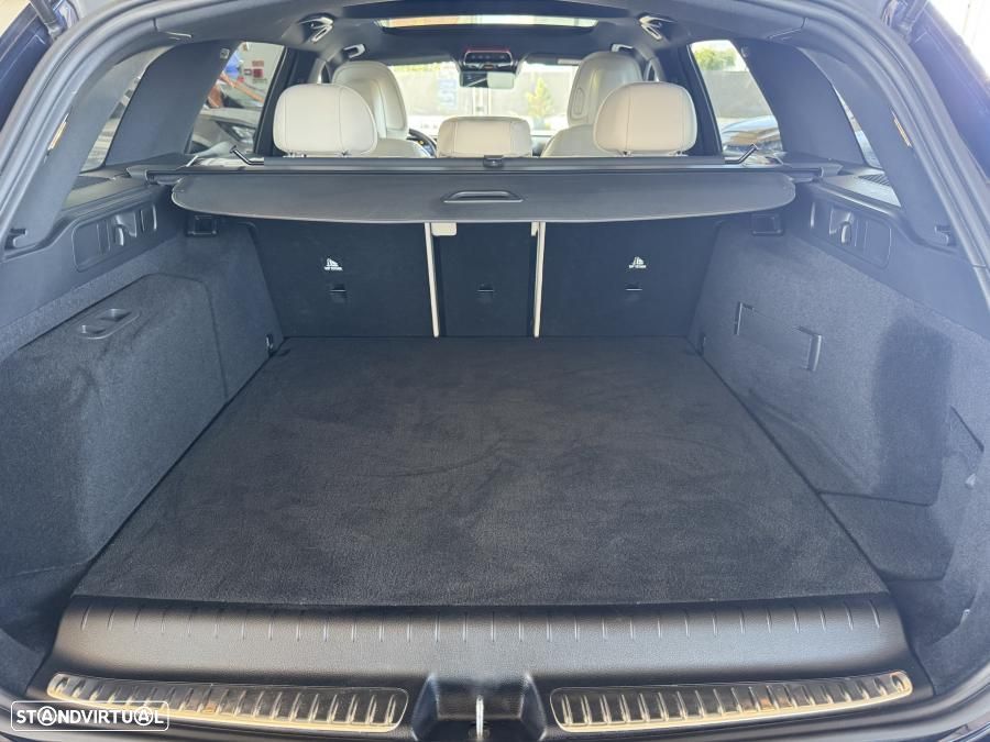 Mercedes-Benz C 300 e T 9G-TRONIC Avantgarde - 33