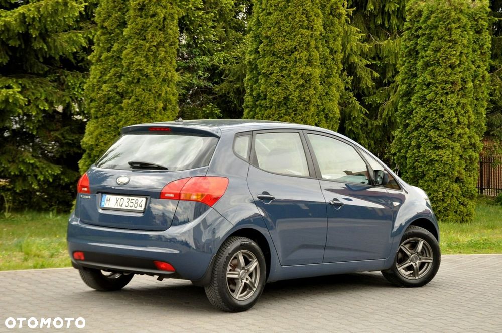 Kia Venga - 5
