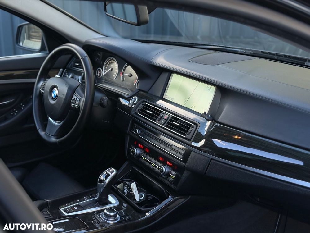 BMW Seria 5 525d xDrive Aut. - 12