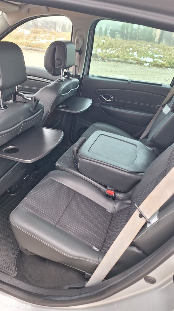 Renault Scenic dCi 110 EDC Bose Edition - 6