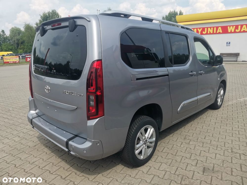 Toyota Proace City Verso Long 1.2 D-4T Family - 6