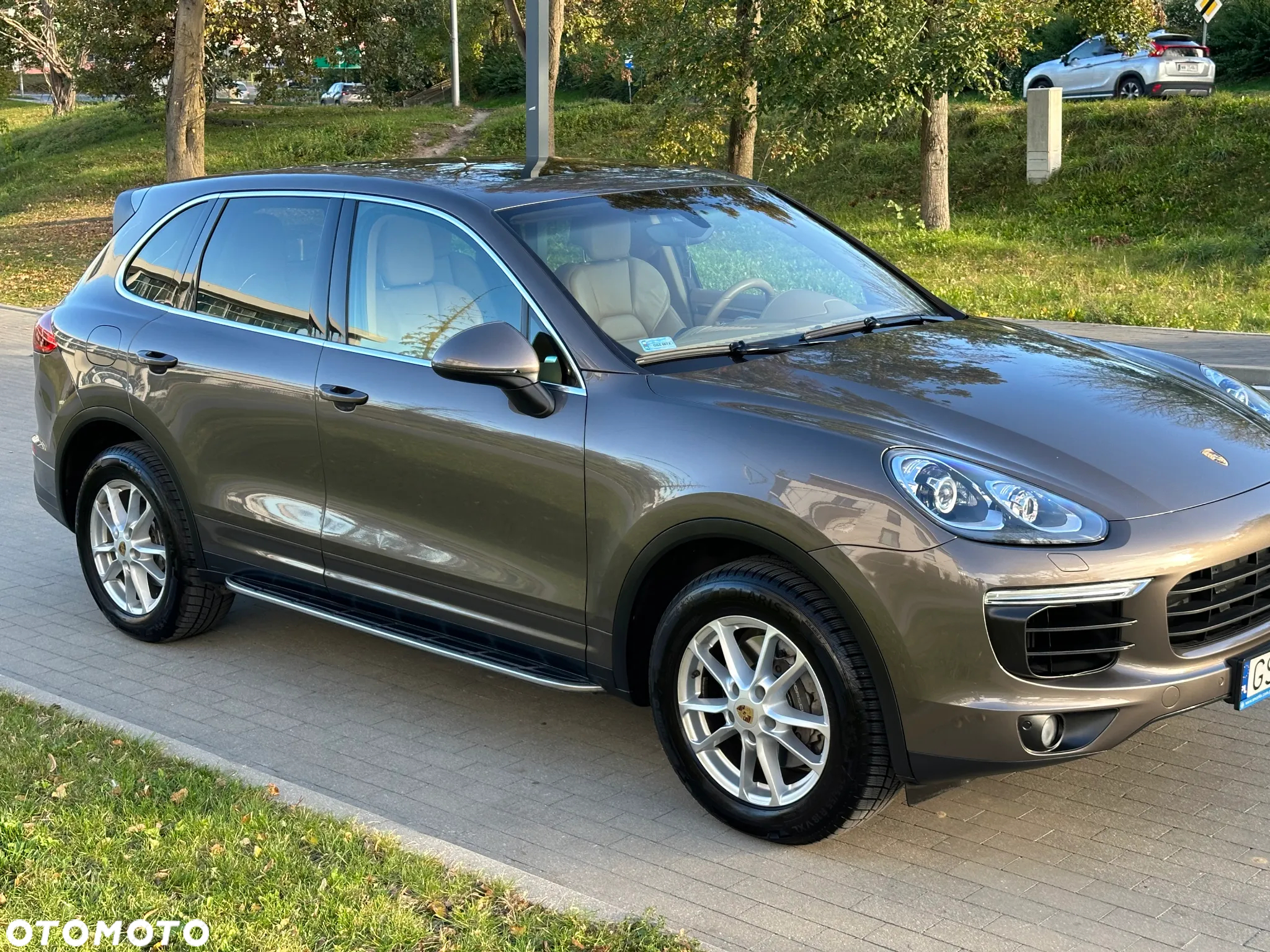 Porsche Cayenne - 2