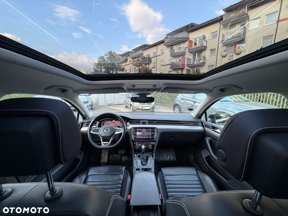 Volkswagen Passat 2.0 TDI 4Mot Elegance DSG - 2