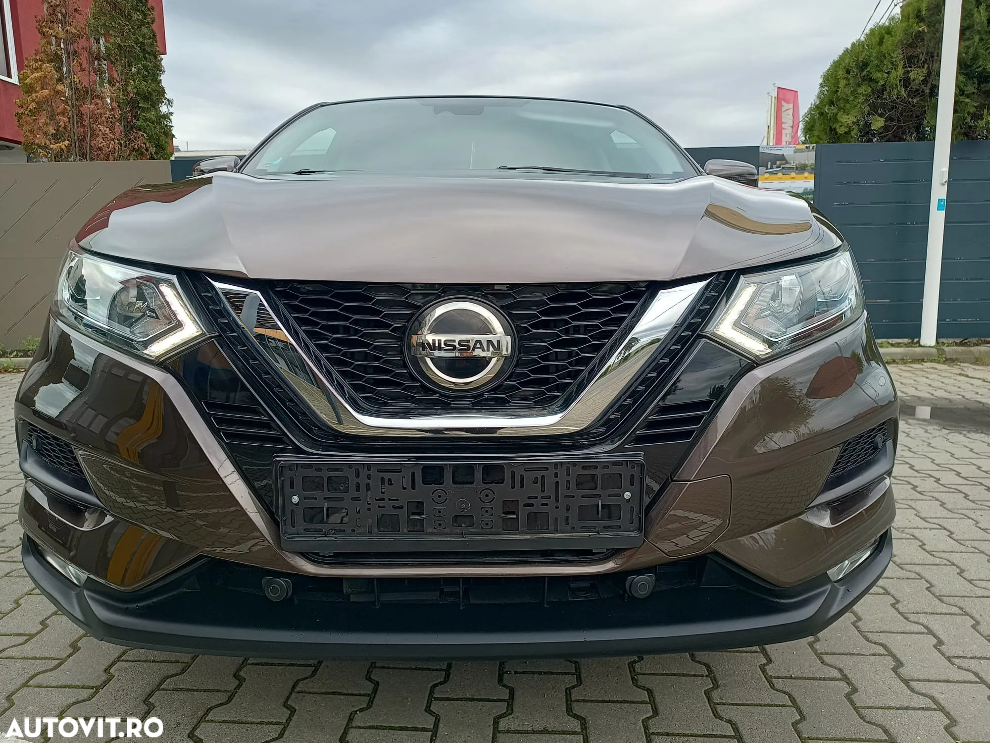 Nissan Qashqai 1.6 DCI TEKNA - 12