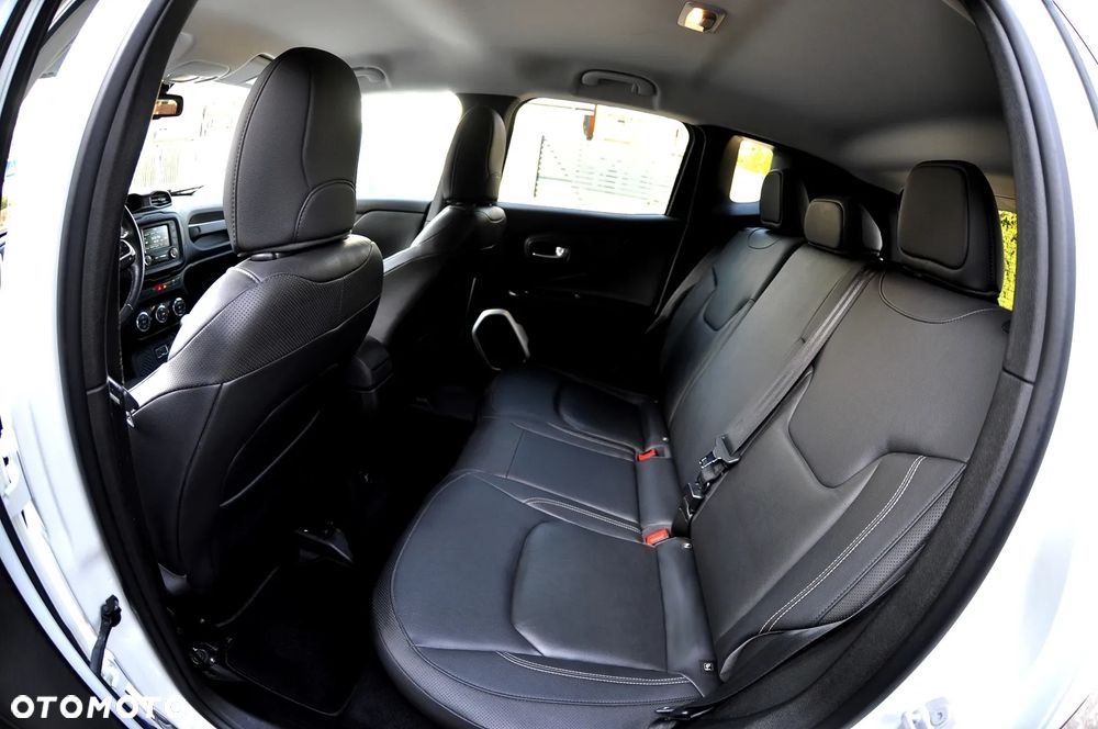 Jeep Renegade 1.4 MultiAir Limited FWD S&S - 24