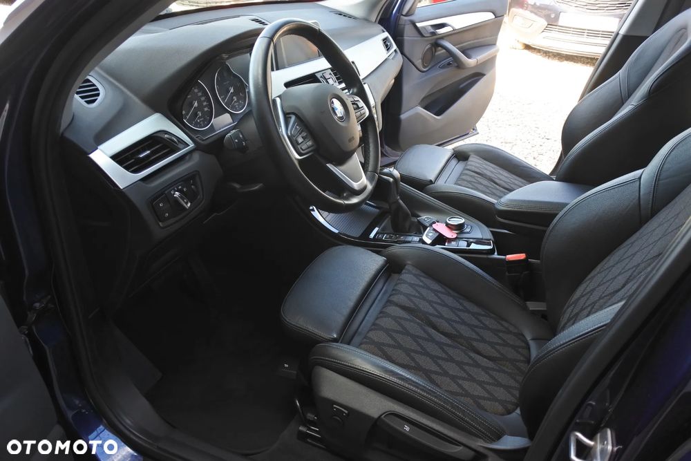 BMW X1 xDrive18d Sport Line sport - 11