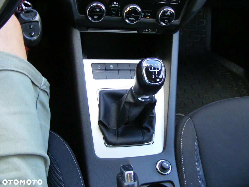 Skoda Octavia 1.6 TDI SCR Ambition - 18