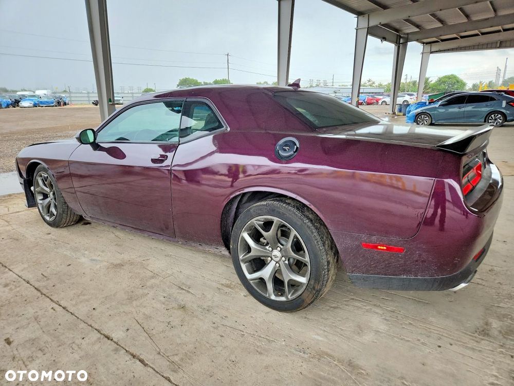 Dodge Challenger - 3