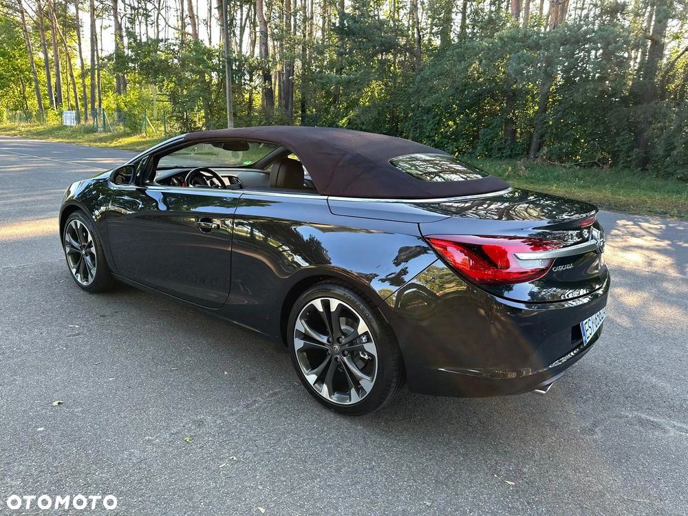 Opel Cascada 1.4 T Cosmo S&S EU6 - 22