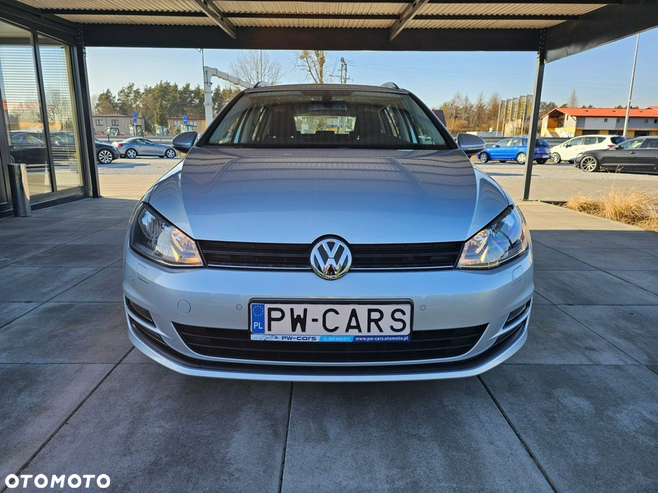 Volkswagen Golf - 5