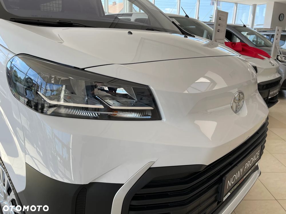 Toyota PROACE - 3