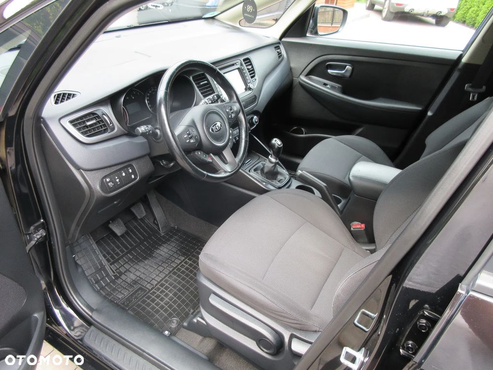 Kia Carens 1.7 CRDi Spirit - 11