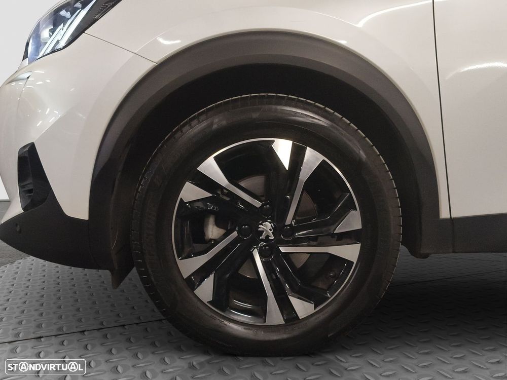 Peugeot 2008 1.2 PureTech GT Line EAT8 - 44