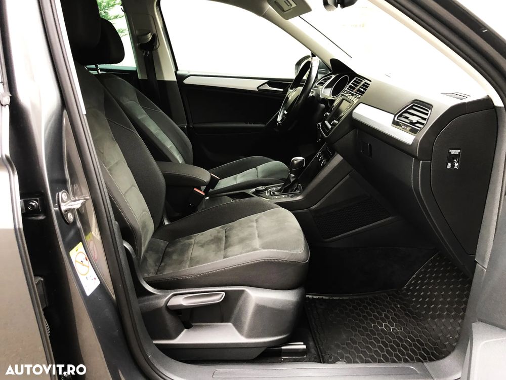 Volkswagen Tiguan 2.0 TDI SCR 4MOTION BlueMotion Technology DSG Exclusive - 8