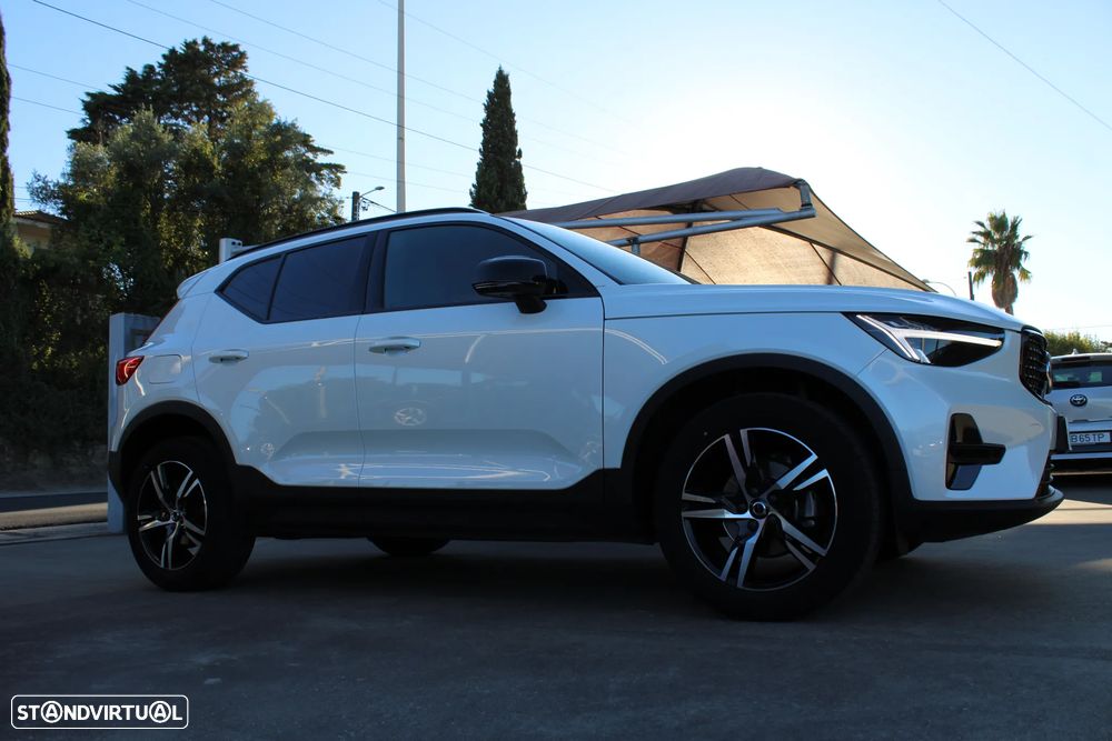 Volvo XC 40 1.5 T2 Plus Dark Auto - 5