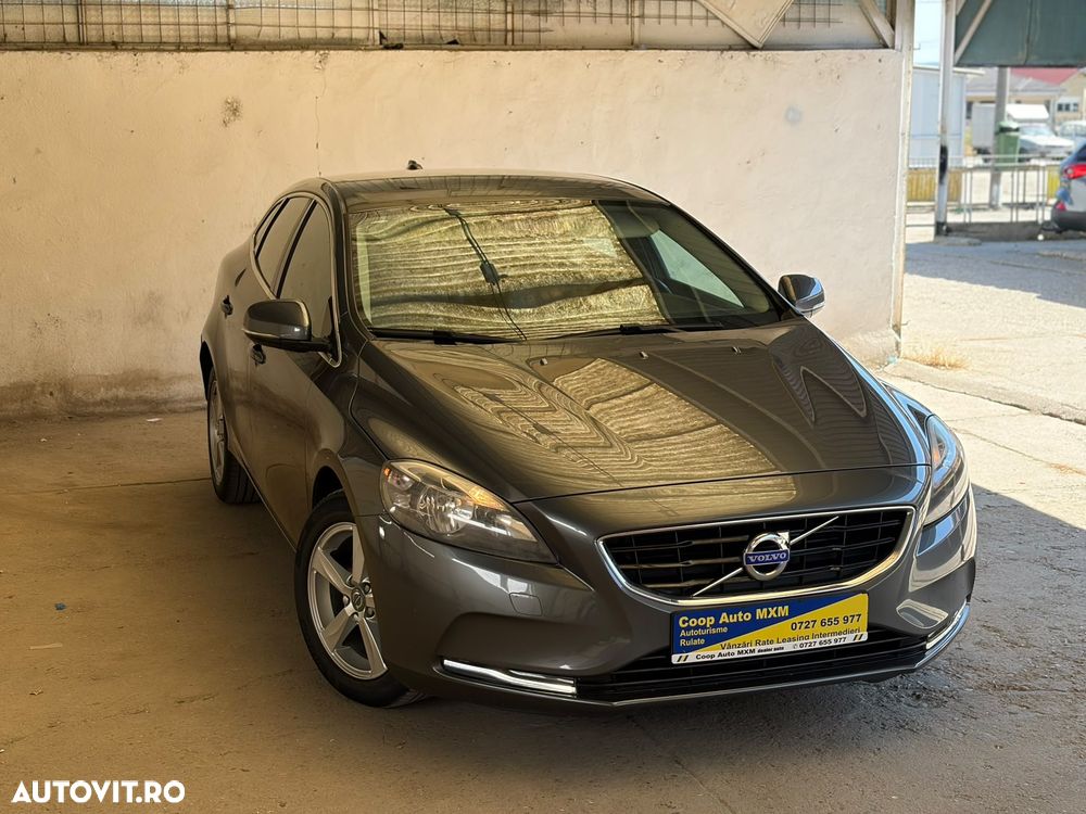 Volvo V40 D2 94g Summum - 3