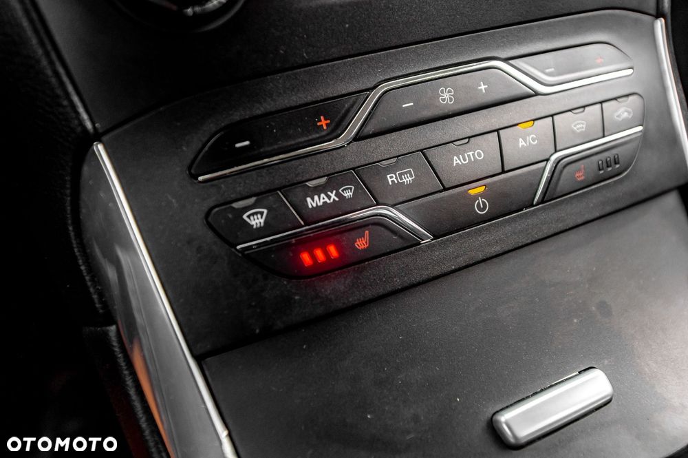 Ford Galaxy 2.0 TDCi Titanium PowerShift - 33