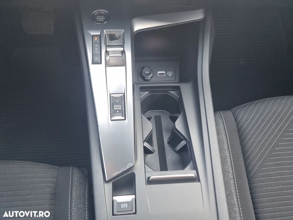 Peugeot 308 - 15