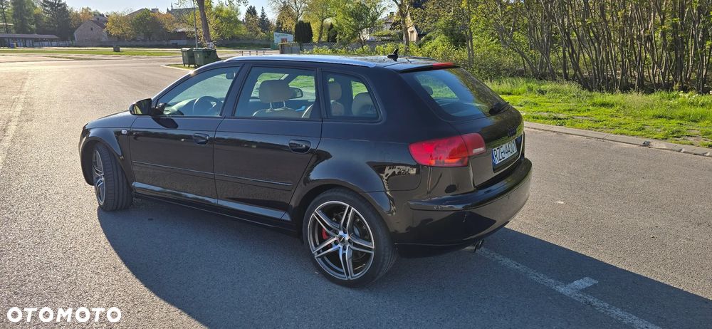 Audi A3 Sportback - 17