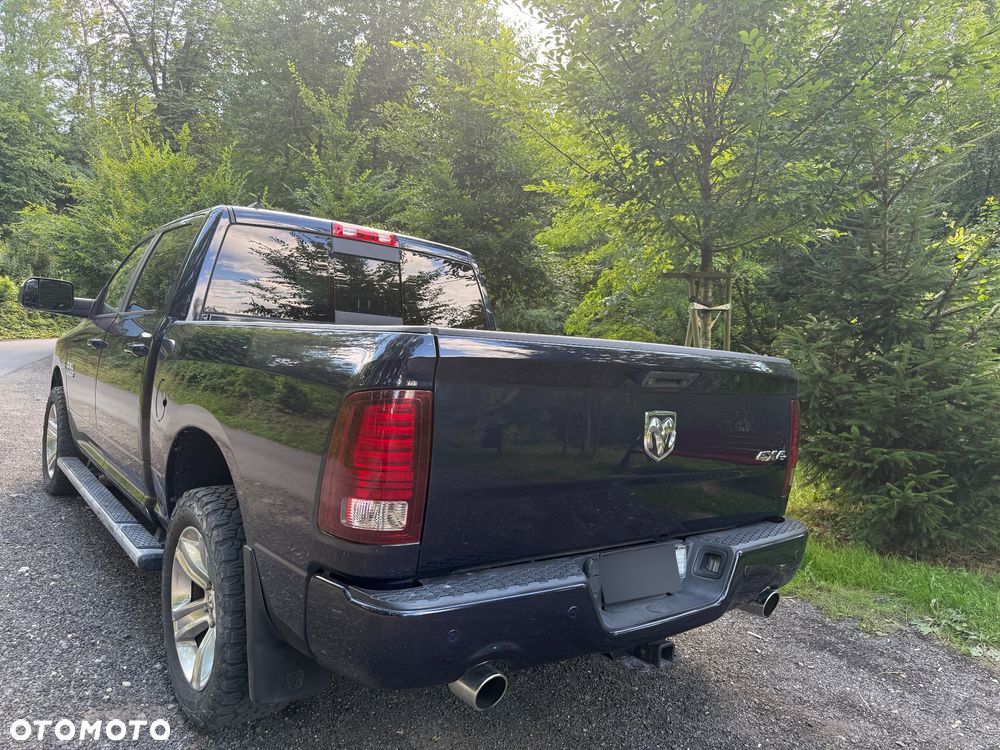 Dodge RAM 1500 5.7 4x4 - 17
