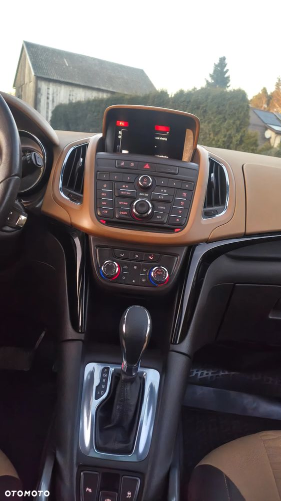 Opel Zafira Tourer 1.6 ECOTEC DIT Business Edition - 21