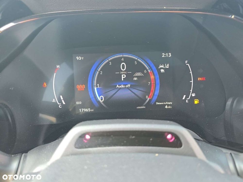 Lexus RX - 15