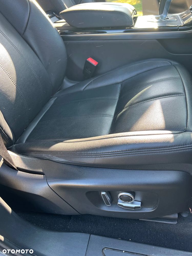 Land Rover Range Rover Evoque - 16