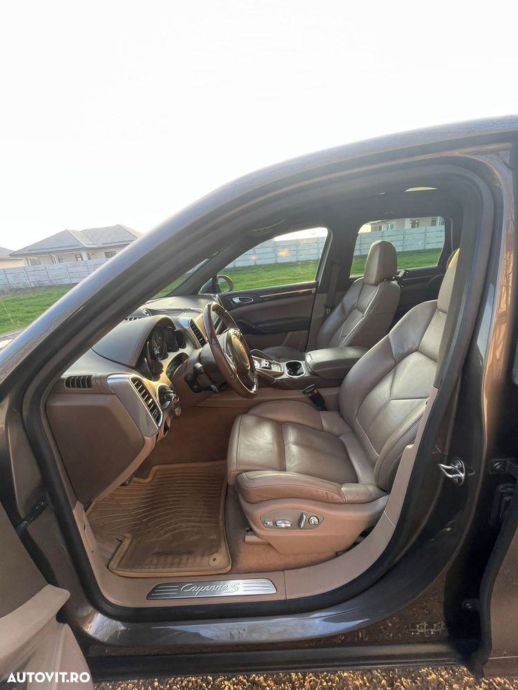 Porsche Cayenne S Tiptronic S - 4