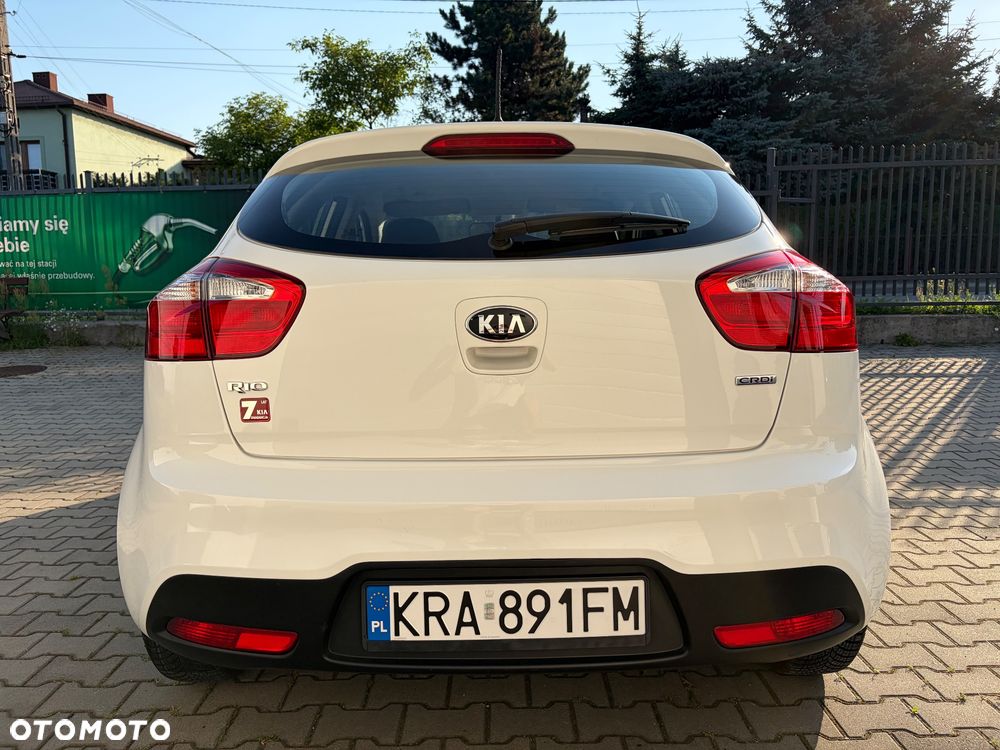 Kia Rio 1.1 crdi M - 4