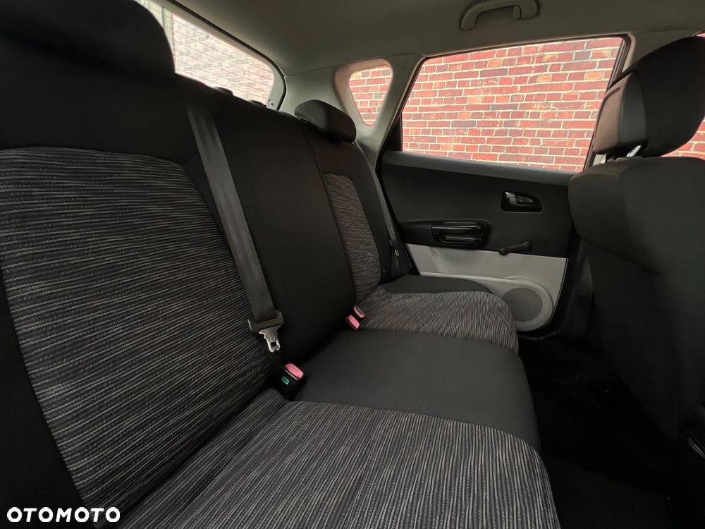 Kia Ceed - 19